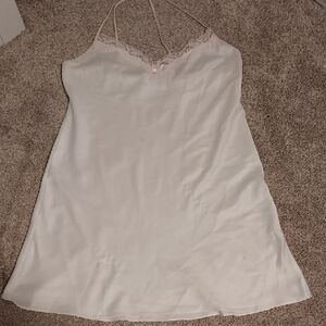 Lace Detailed Chemise